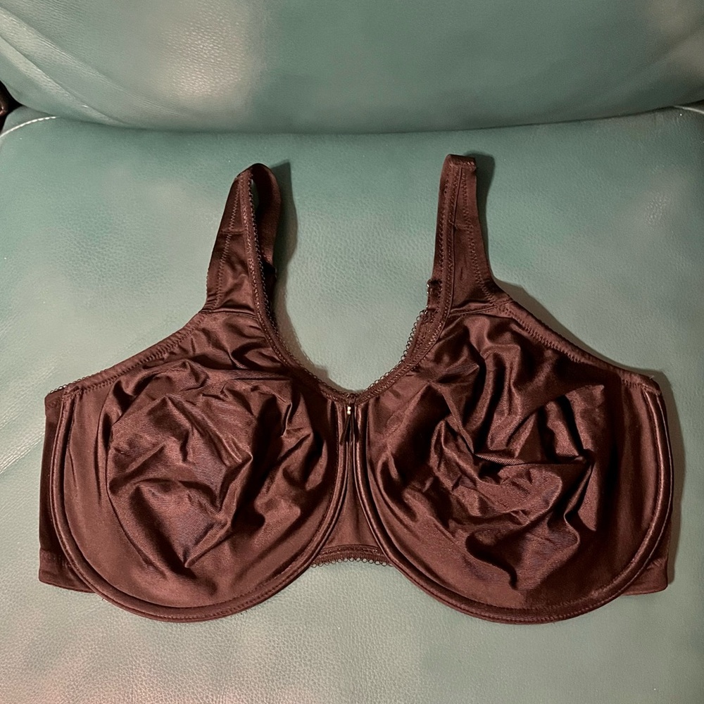 Wacoal Basic Beauty Full Figure Seamless Underwire Bra 855192